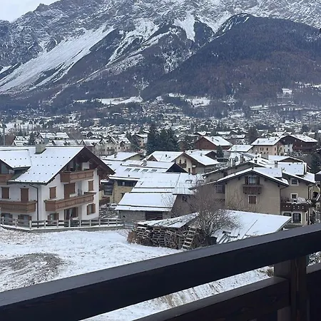 Panorama *